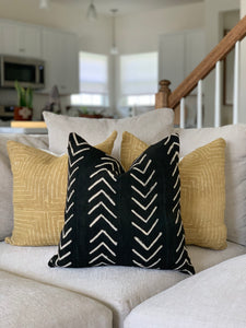 "AMINATA" Mudcloth Pillow Cover